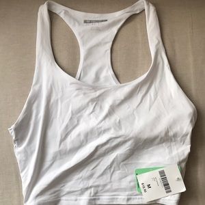 Forever 21 WORKOUT CROP -NWT